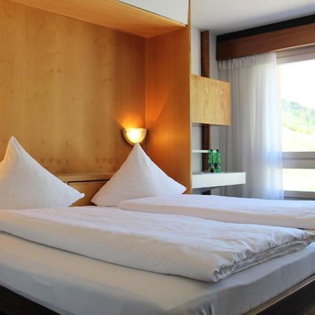 Hotel Aurora Andermatt Bagian luar foto