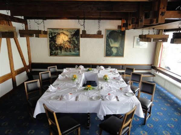 Hotel Aurora Andermatt Bagian luar foto